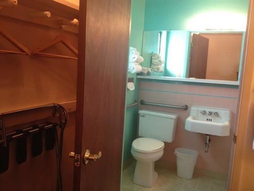 Aneth Lodge Budget 6 Кортес Экстерьер фото